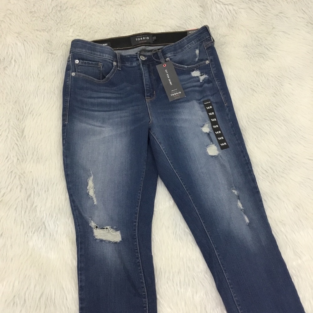 Torrid premium sky high skinny distressed jeans size 14r new